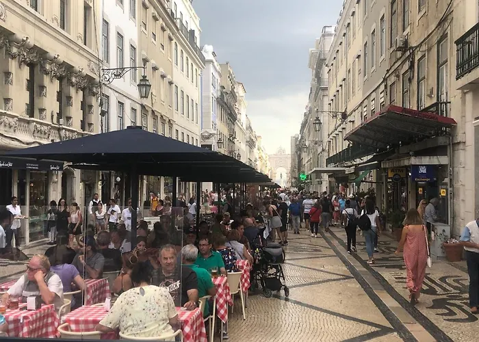 Center Rua Augusta Modern Art ליסבון