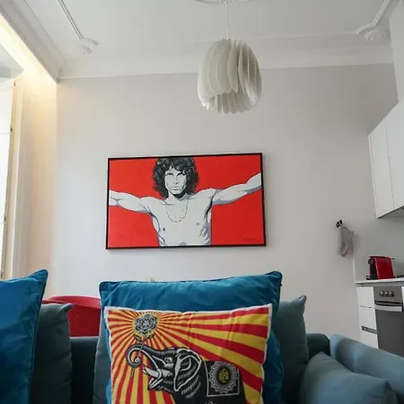 Center Rua Augusta Modern Art *